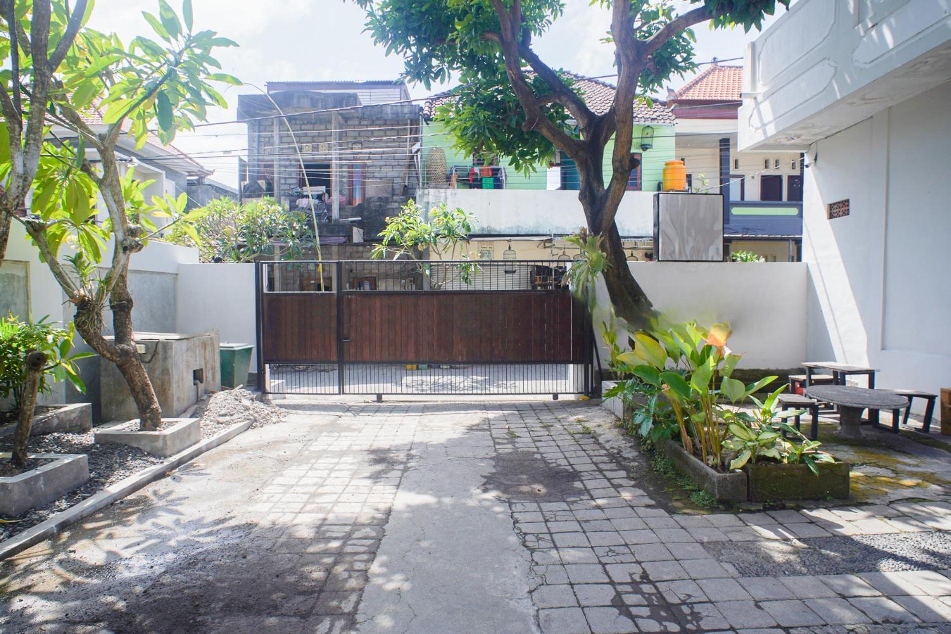 Fun Living Seminyak (Bali)