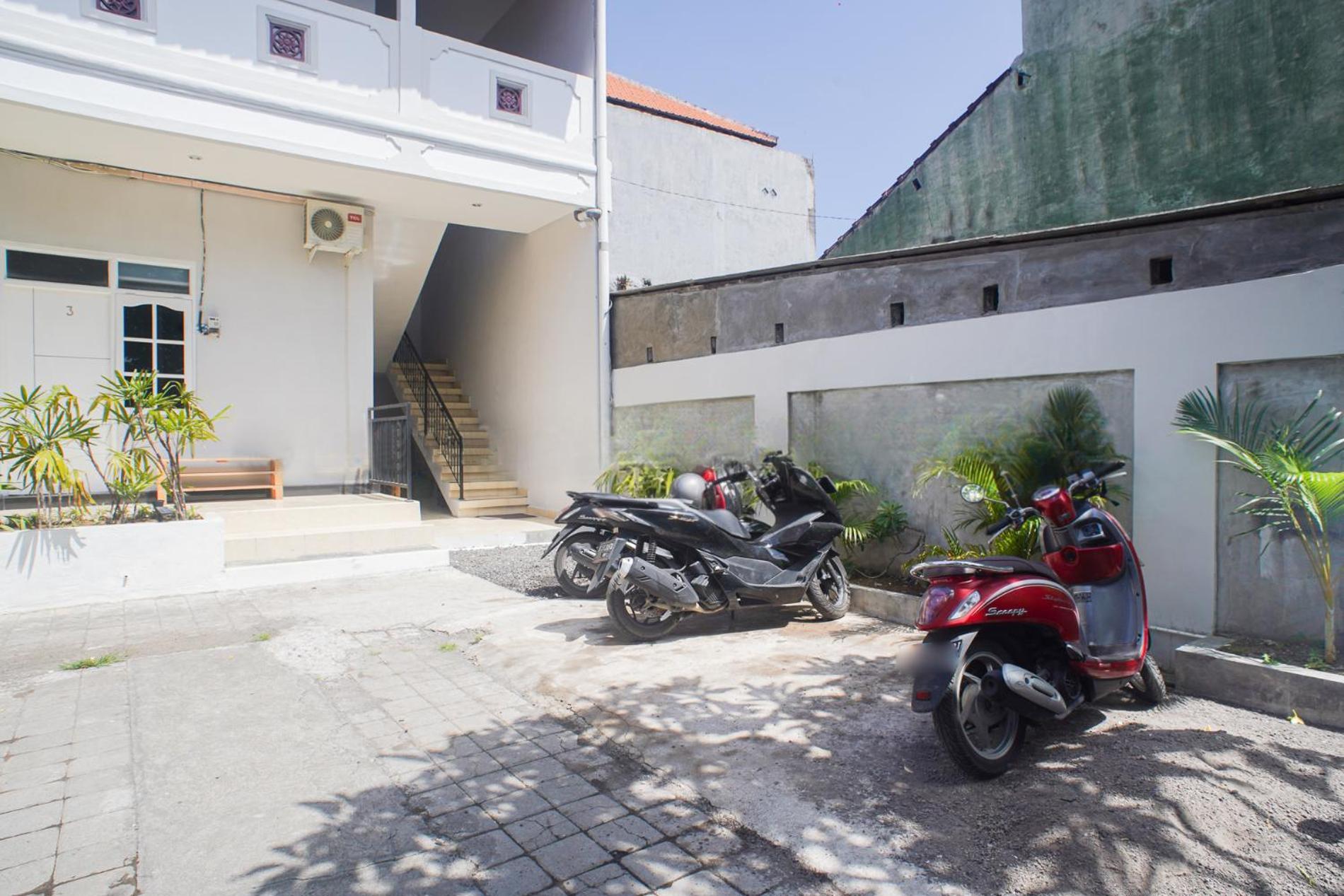 Fun Living Seminyak (Bali)