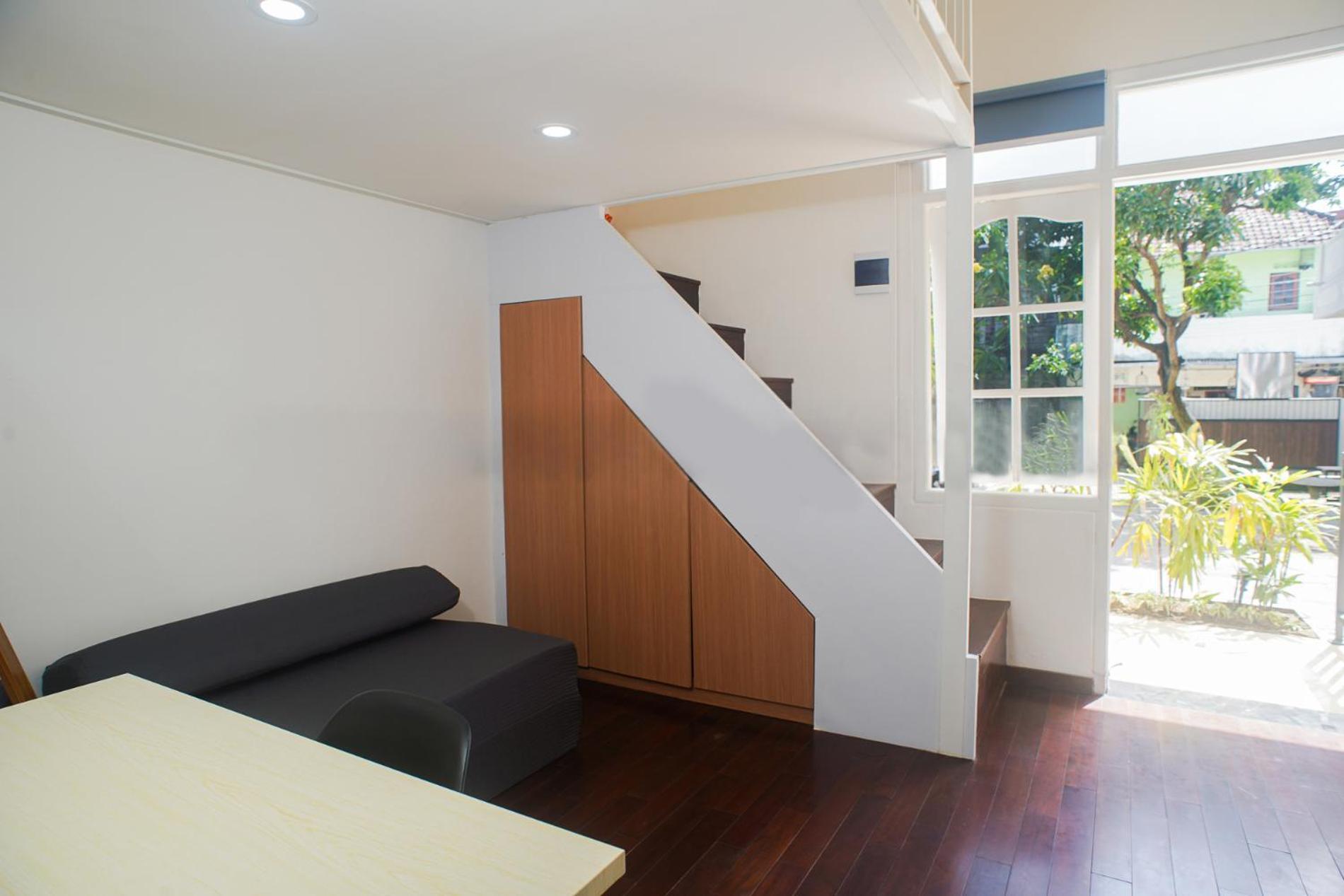Wisma tamu Fun Living Seminyak (Bali)